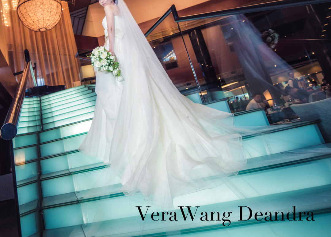 VeraWang Deandra – Chez Robe